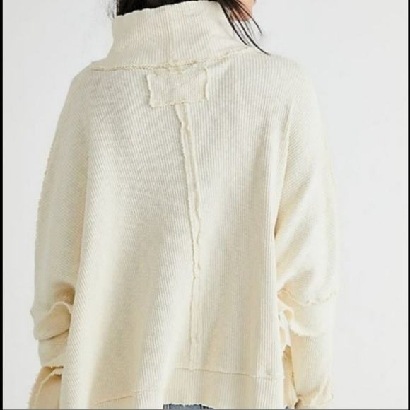 NWT We The Free People Moon Daisy Pullover Top in Starshine Small - Picture 6 of 13